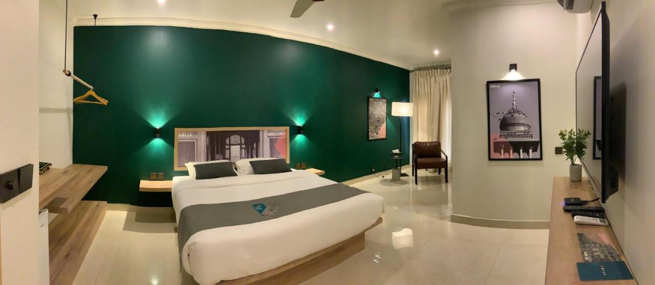 LOKAL Rooms x Gulberg Lahore Exterior foto